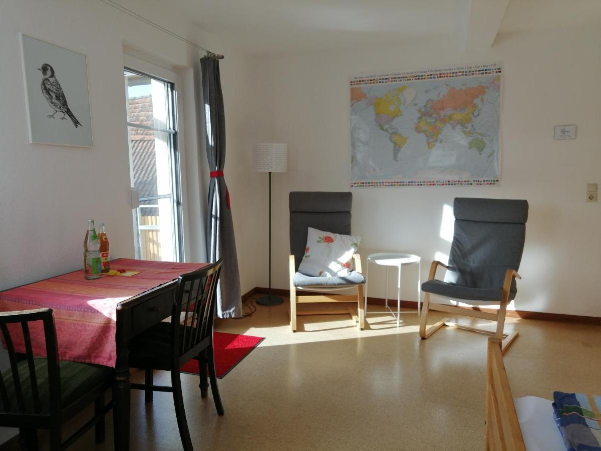 Apartment & Zimmer Familie Trescher Tuebingen Exterior photo